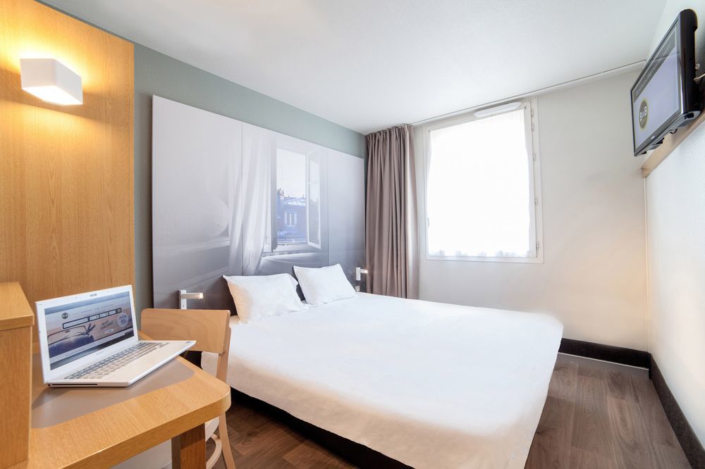 B&B Hotel Saint-Quentin Exteriör bild